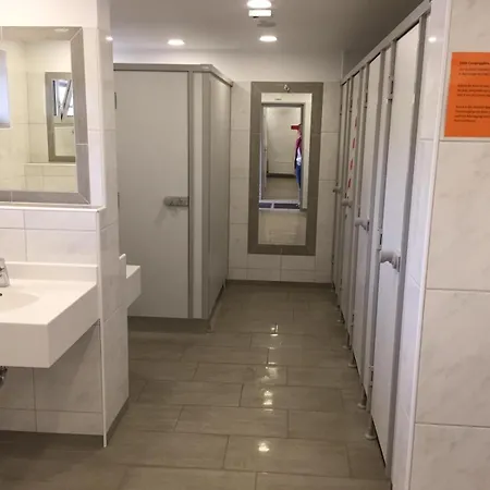C12 Apartment *